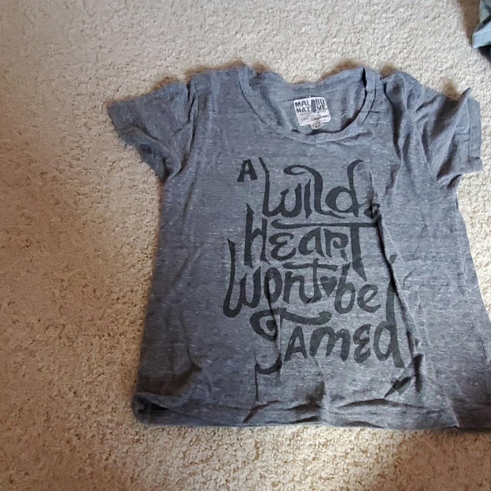 Short sleeve shirt